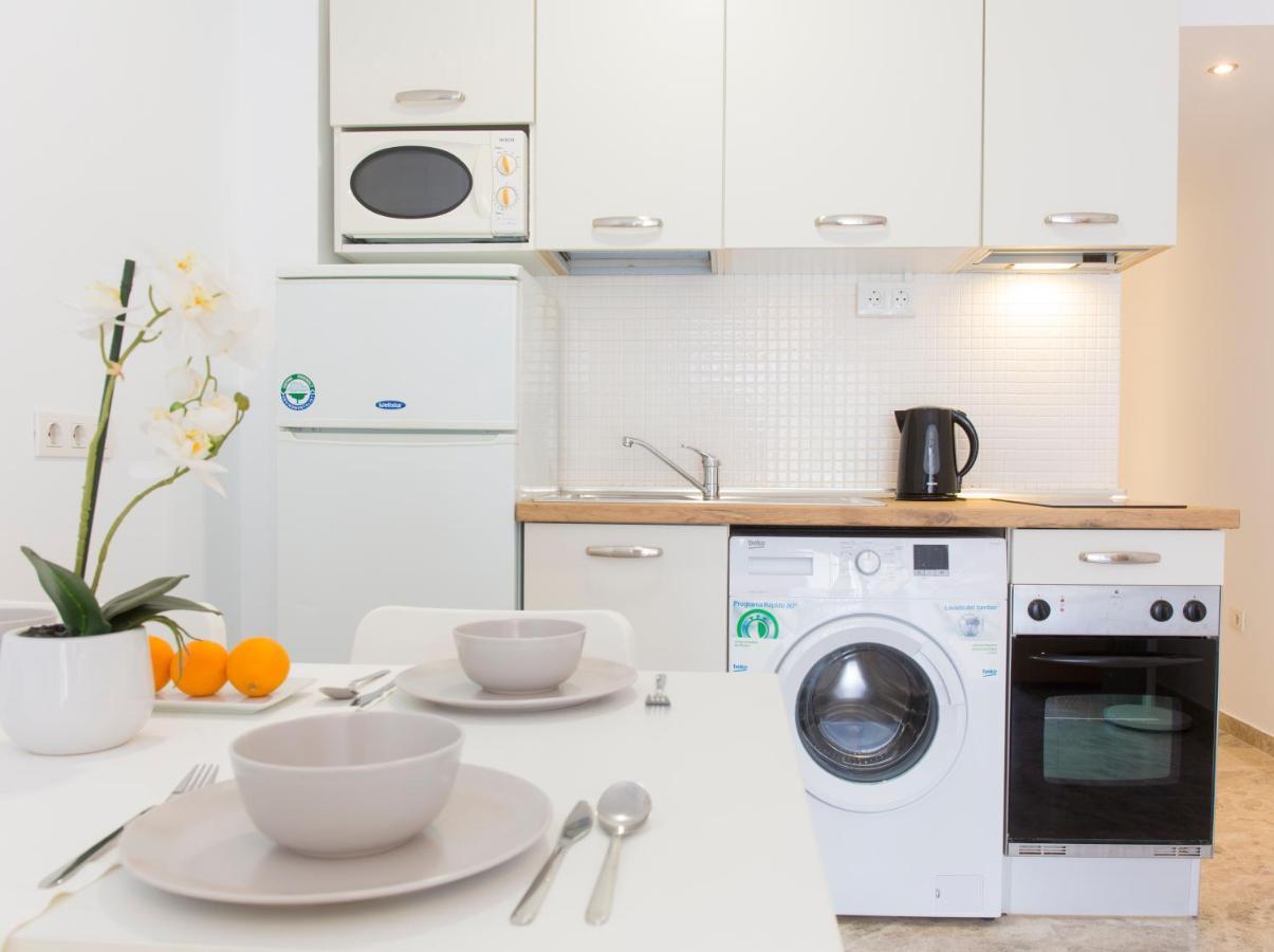 Apartamento Santuario De La Victoria Málaga Eksteriør billede