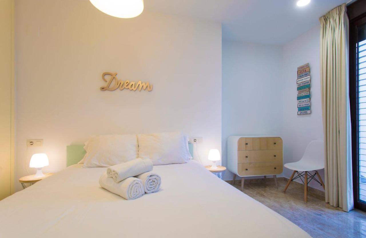 Apartamento Santuario De La Victoria Málaga Eksteriør billede