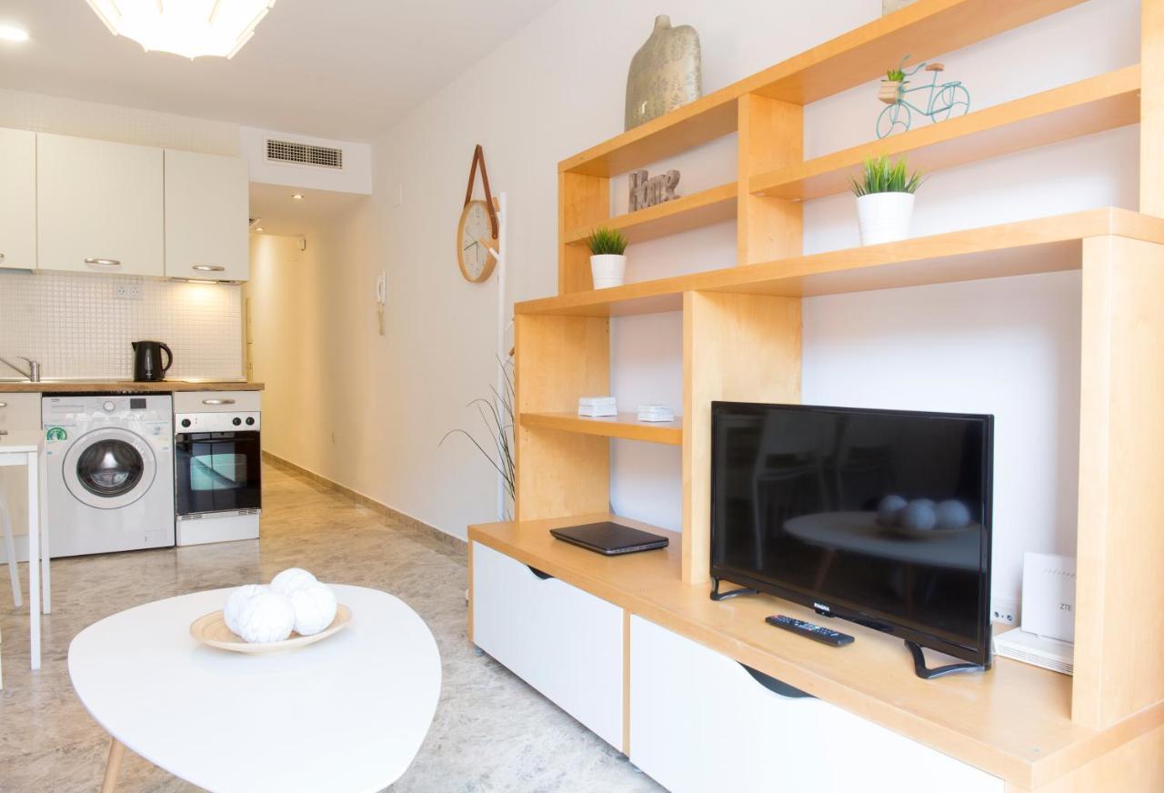 Apartamento Santuario De La Victoria Málaga Eksteriør billede