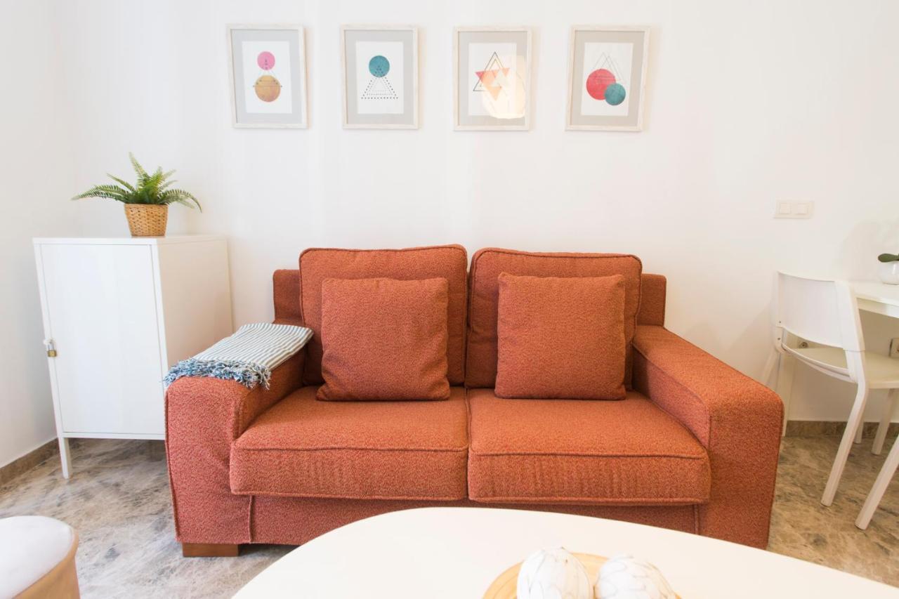 Apartamento Santuario De La Victoria Málaga Eksteriør billede